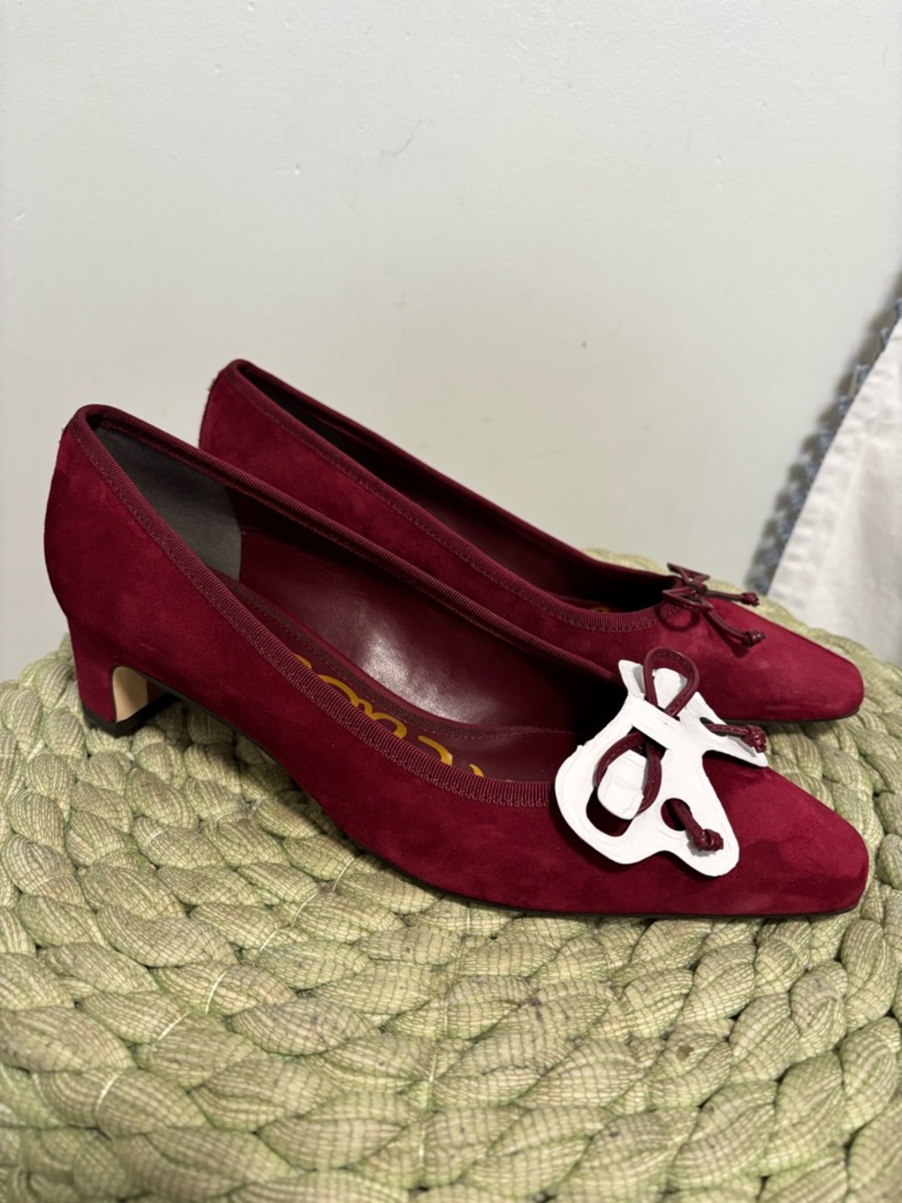 NEW Sam Edelman Rinda Wine Suede Low Block Heel Pumps - Picture 6 of 9